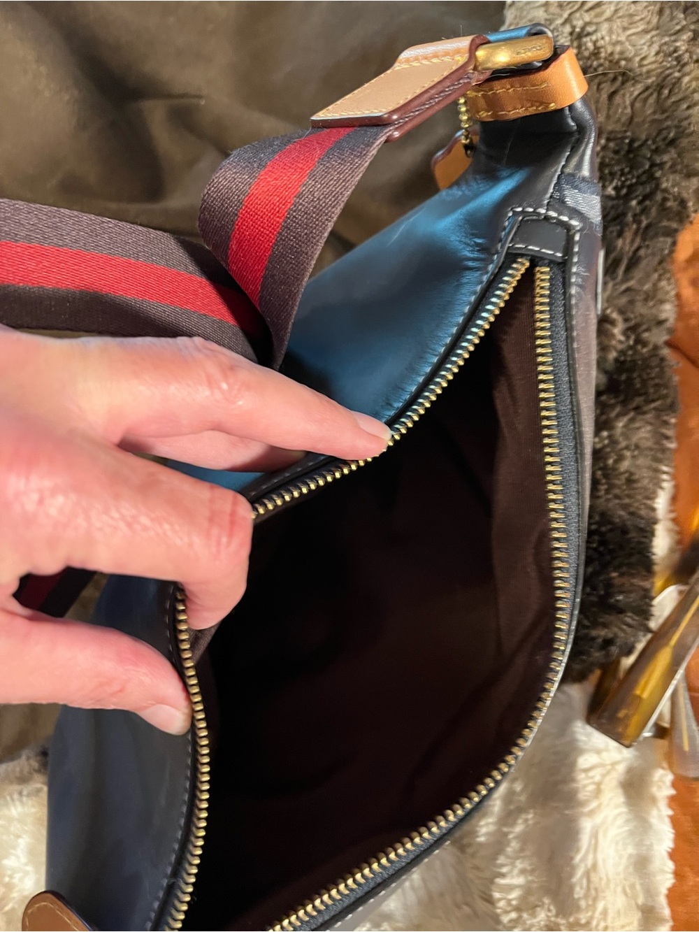 Coach Signature Belt Bag / Crossbody - Picture 6 of 6